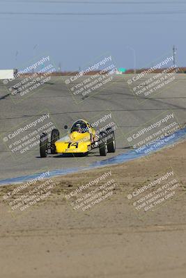 media/Nov-19-2022-CalClub SCCA (Sat) [[baae7b5f0c]]/Group 1/Race (Outside Grapevine)/